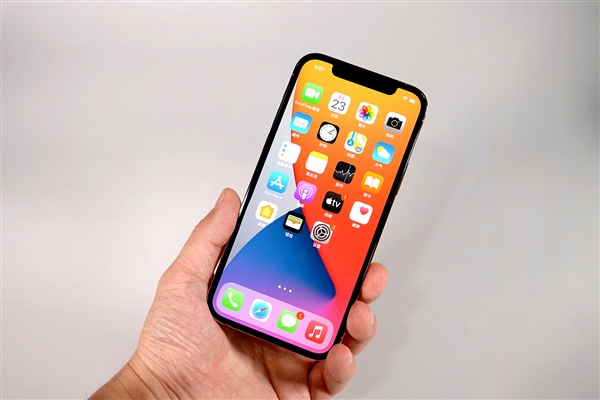 虹口苹果手机维修分享iOS 14.2修订版已到，专属iPhone 12系列 